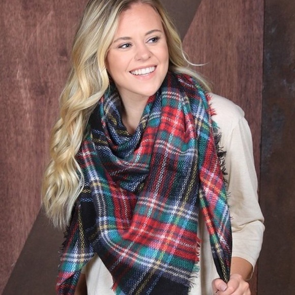 Accessories - Just arrived New scarves 🧣